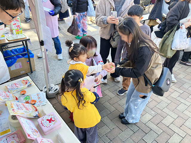お子様向け職業体験の様子